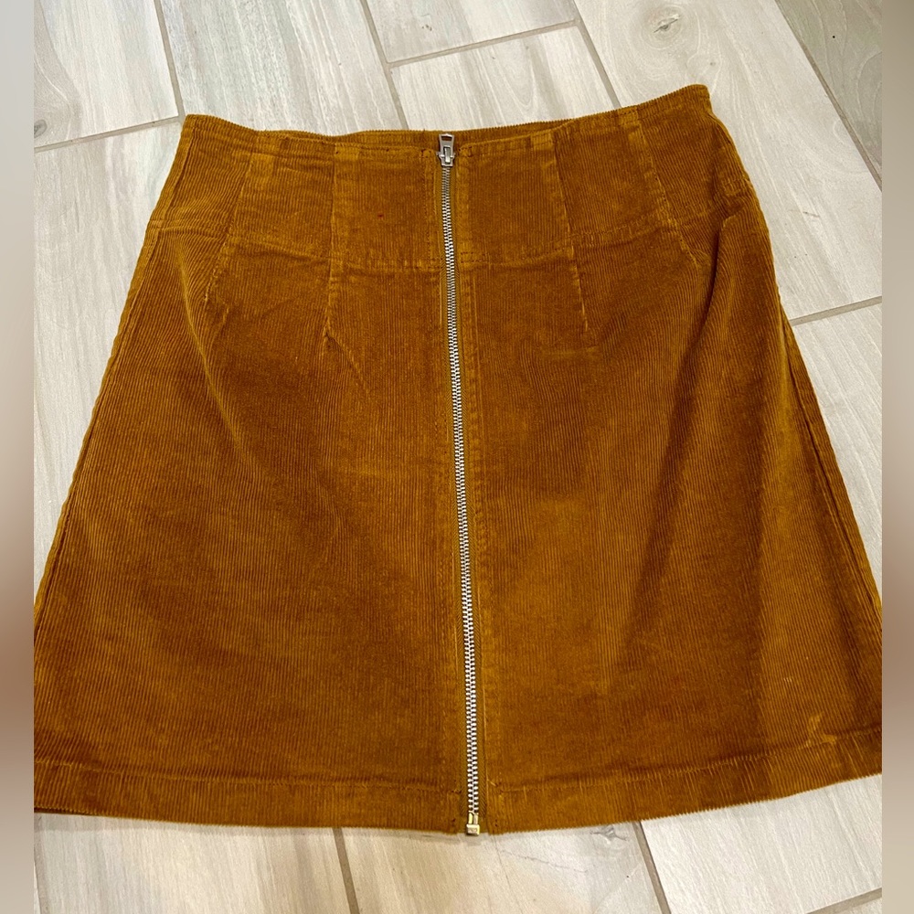ZIP corduroy skirt